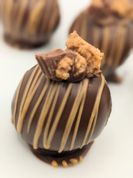 REESE'S PEANUT BUTTER CUP