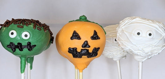 HALLOWEEN CAKE POPS
